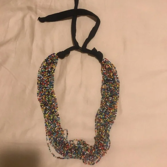 Beaded adjustable necklace - Picture 3 of 4